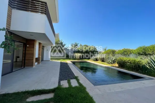 For Rent – ​​Stunning Unfurnished Villa in CGI Bouskoura Ville verte