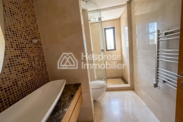 For Rent – ​​Stunning Unfurnished Villa in CGI Bouskoura Ville verte