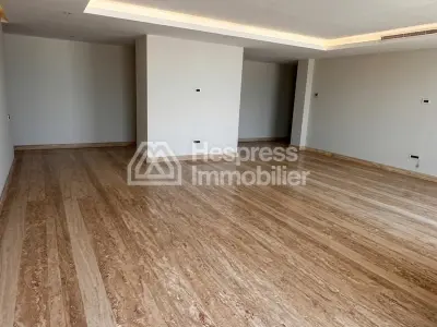 شقة للإيجار في غوتييه