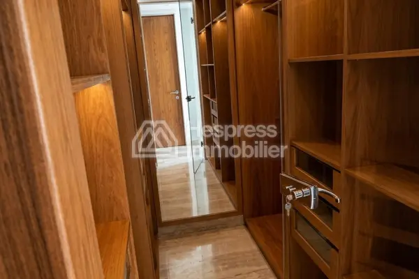 Luxury apartment for rent – ​​Gauthier