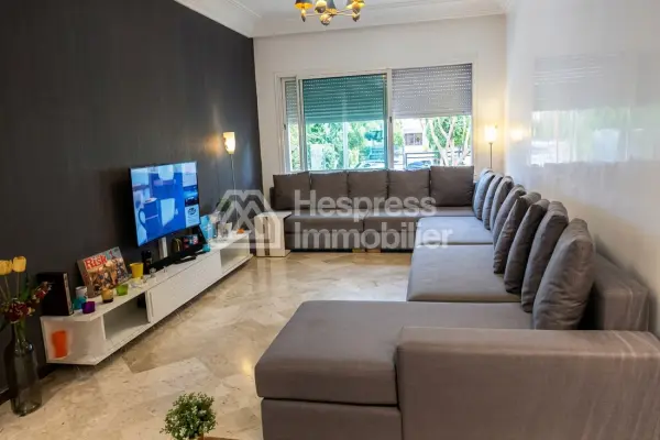 High-end furnished studio apartment for rent – Les Hôpitaux