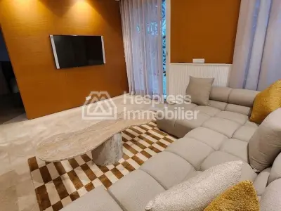 شقة مفروشة للإيجار في الأبراج الخضراء