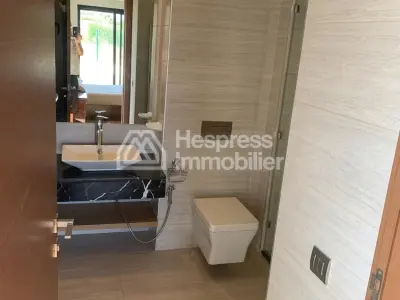 Furnished studio apartment for rent with CFC