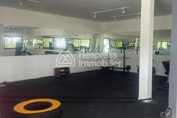 Furnished studio apartment for rent CFC tour33
