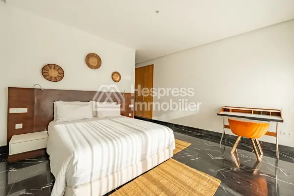 Magnificent villa for sale in Amelkis. 7 rooms. Fully furnished