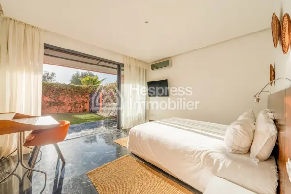 Magnificent villa for sale in Amelkis. 7 rooms. Fully furnished