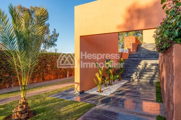 Magnificent villa for sale in Amelkis. 7 rooms. Fully furnished