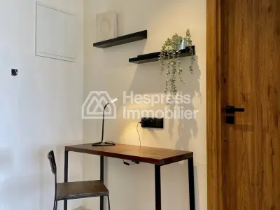 Appartement à vendre à Palmier. 1 jolie chambre. Concierge et climatisation.