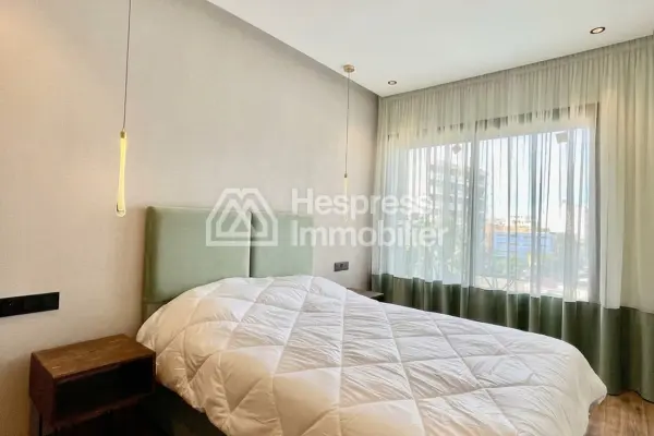Apartment for sale in Palmier. 1 lovely room. Caretaker and air conditioning