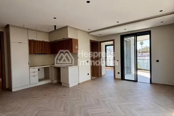 Sale of a lovely apartment in Palmier. 1 lovely room. General satellite dish system, On site security