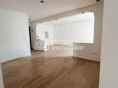 Apartment for sale in Mer's Sultan
