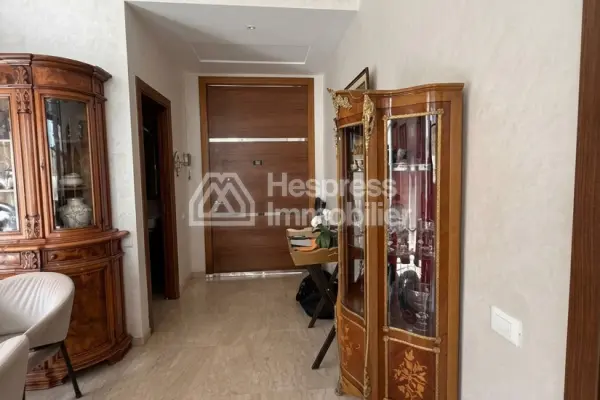 Luxury villa for sale in Dar Bouazza . 3 comfortable bedrooms. Furnished.