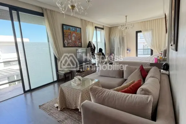 Luxury villa for sale in Dar Bouazza . 3 comfortable bedrooms. Furnished.
