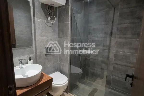 New furnished studio in Burgundy