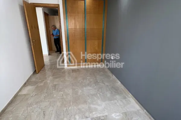 Location appart Vide deux ch palmier neuf