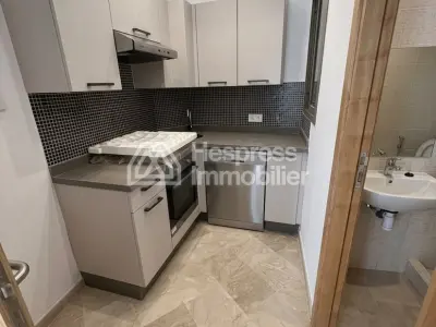 Location appart Vide deux ch palmier neuf