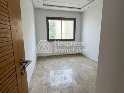 Location appart Vide deux ch palmier neuf
