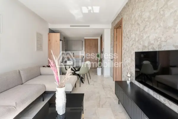 Top furnished studio apartment for rent in the Princess district