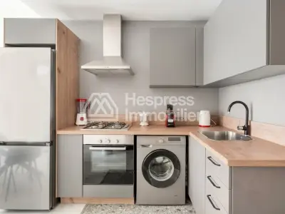 Top furnished studio apartment for rent in the Princess district