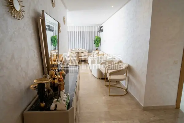 Top-quality, brand-new three-bedroom apartment for rent Californie furnished