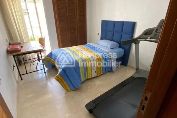 Top apartment for sale Racine three bedrooms