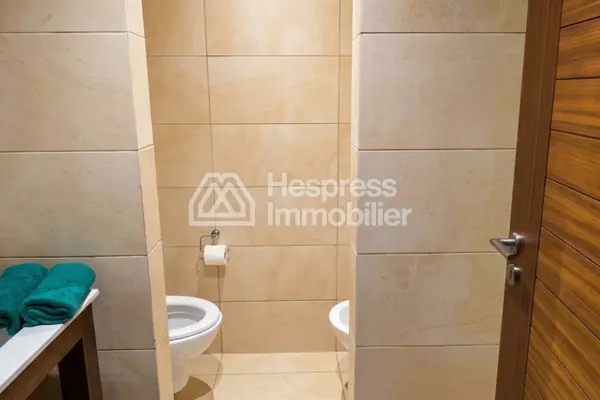 Top apartment for sale Racine three bedrooms
