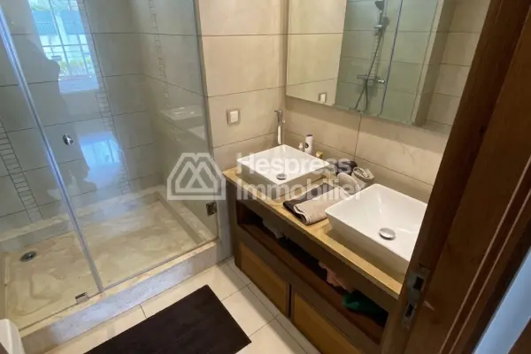 Top apartment for sale Racine three bedrooms