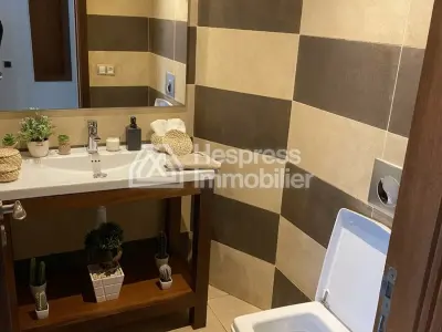 Top apartment for sale Racine three bedrooms