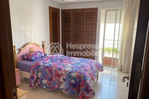 Top apartment for sale Racine three bedrooms