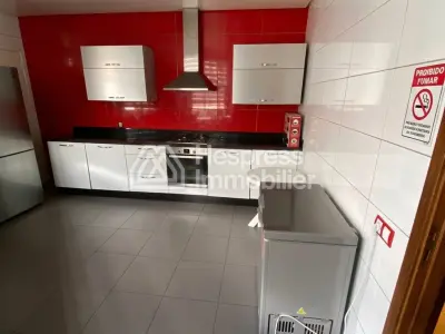 Top apartment for sale Racine three bedrooms