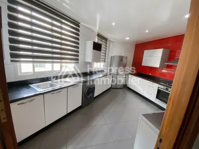 Top apartment for sale Racine three bedrooms