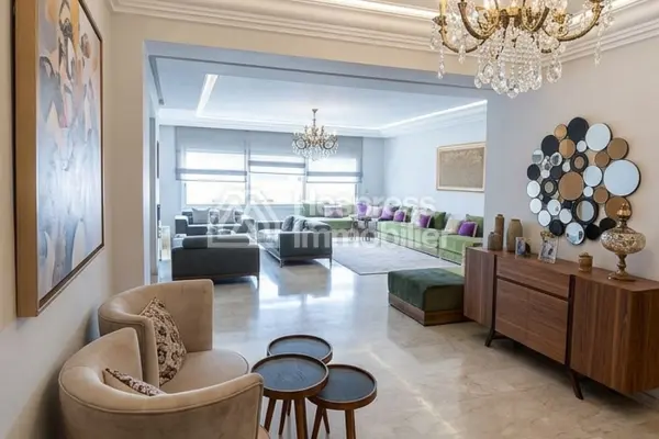 Top apartment for sale Racine three bedrooms