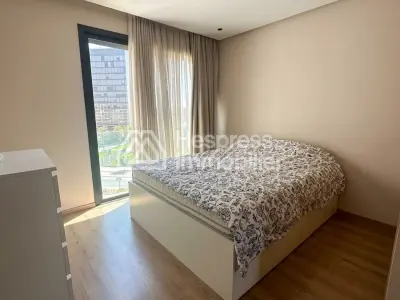 Appartement à vendre à Ferme Bretonne Hay Arraha. Superficie 124 m². Salon traditionnel marocain, résidence sécurisée