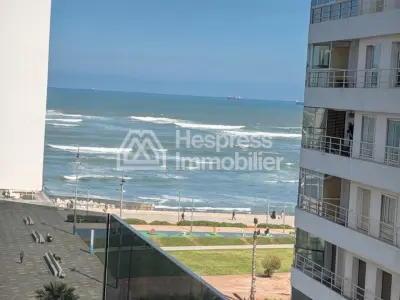شقة رائعة للإيجار في عين الذئاب . غرفة واحدة. مفروشة بالكامل