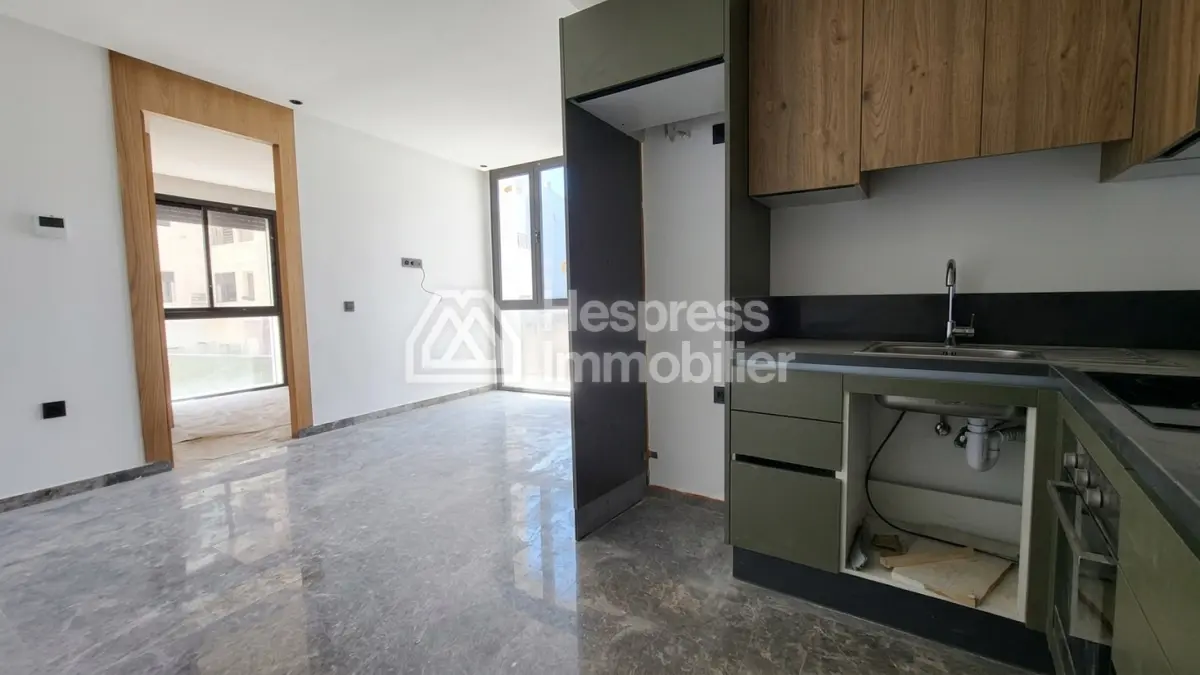 Appartement à l'achat à Palmier. 1 Pièce. Porte blindée, sécurité