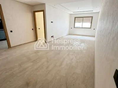 Vente d'un bel appartement à Ferme Bretonne Hay Arraha. Superficie 115 m². Antenne parabolique et sécurité