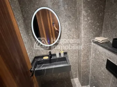 Appartement à l'achat à Anfa. 1 Pièce. Meublé