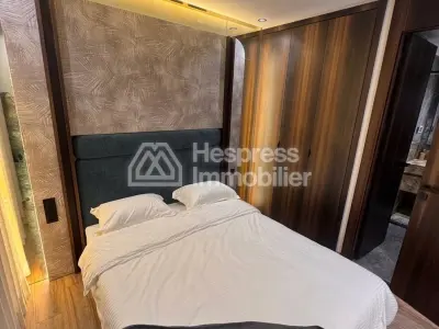 Appartement à l'achat à Anfa. 1 Pièce. Meublé