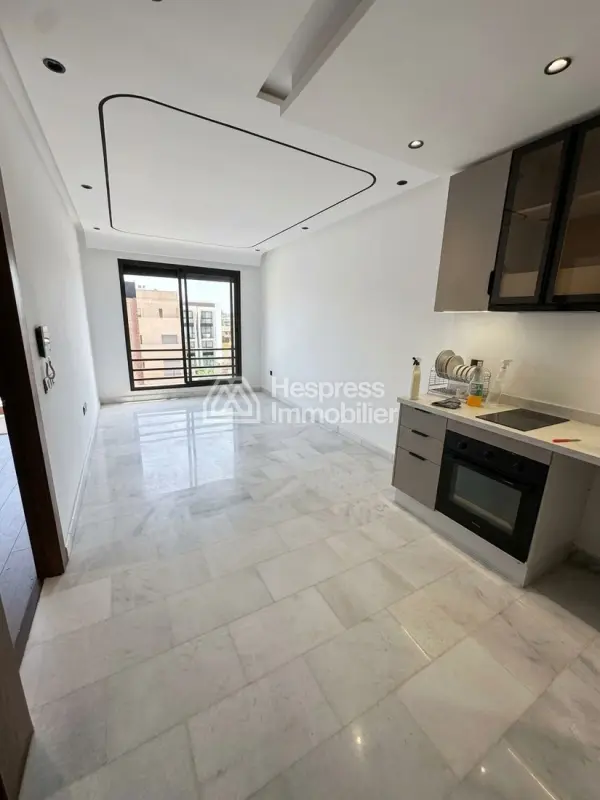 Apartment for sale at Palmier . 50 sq m. Air conditioning and fireplace.