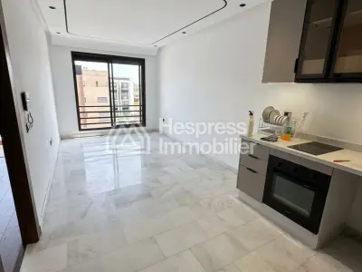 Apartment for sale at Palmier . 50 sq m. Air conditioning and fireplace.