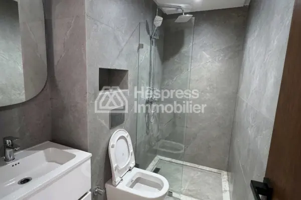 Apartment for sale at Palmier . 50 sq m. Air conditioning and fireplace.