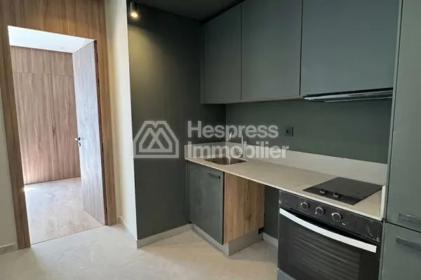 Appartement à l'achat à Casablanca Finance City. 1 Pièce. Porte blindée, sécurité