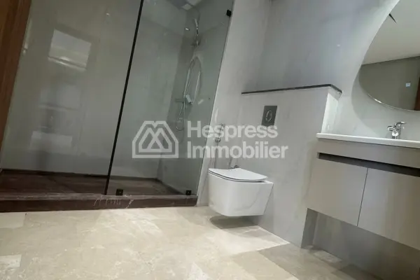 Apartment for sale at Oasis . 1 beautiful bedroom. Traditional Moroccan living room, secure residence