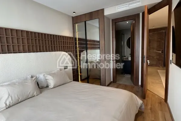 Beautiful apartment for sale in Les Princesses . 1 room. Security door, Moroccan living room