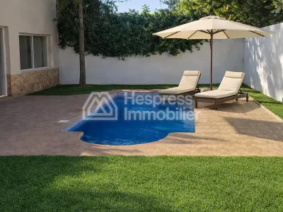 Villa for sale in Bouskoura