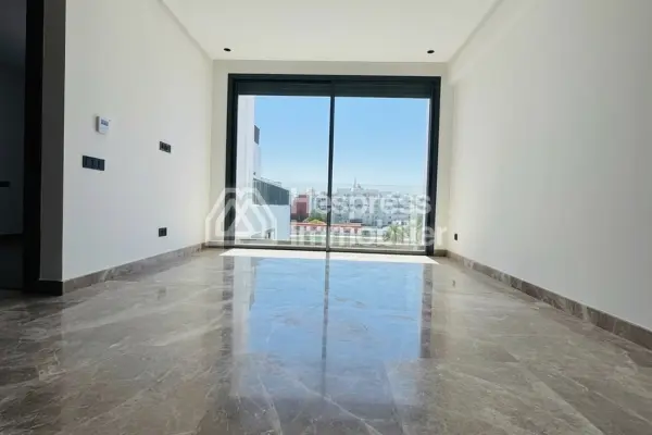 Apartment for sale in Les Princesses . 1 bedroom. Security door.