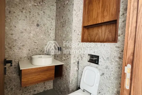 Apartment for sale in Les Princesses . 1 bedroom. Security door.