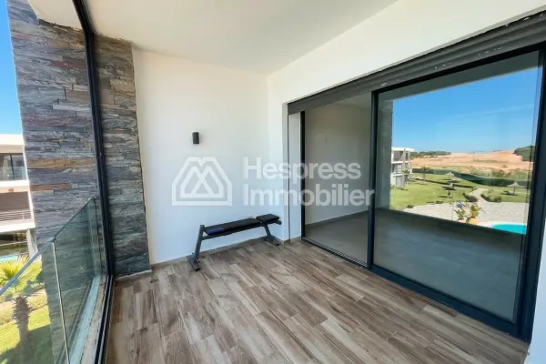 Apartment for sale in Sidi Rahal . 1 room. Typical Moroccan living room, secure residence