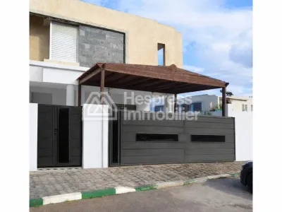 Villa for sale in Bouskoura