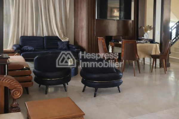 Villa for sale in Bouskoura